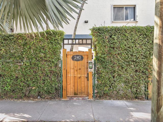 240 SW 15th Rd 112, Miami, FL 33129