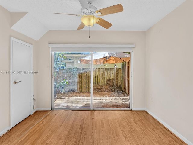 240 SW 15th Rd 112, Miami, FL 33129