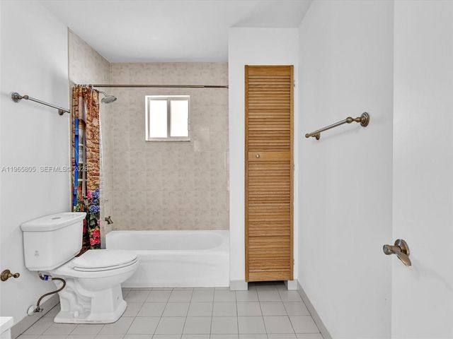 240 SW 15th Rd 112, Miami, FL 33129