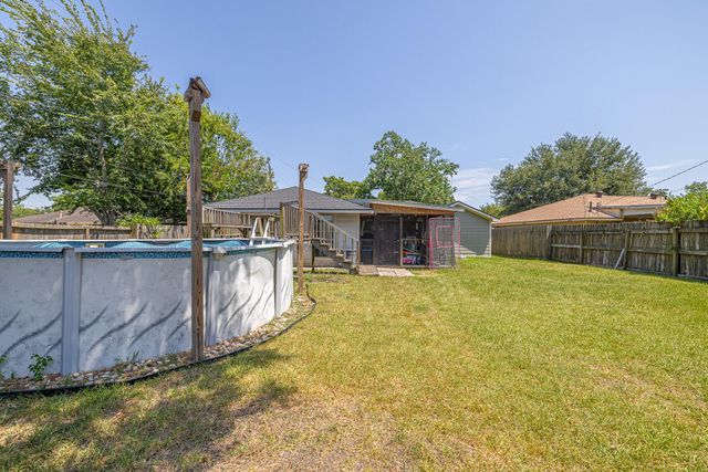 1806 Linda Lane, Pasadena, TX 77502
