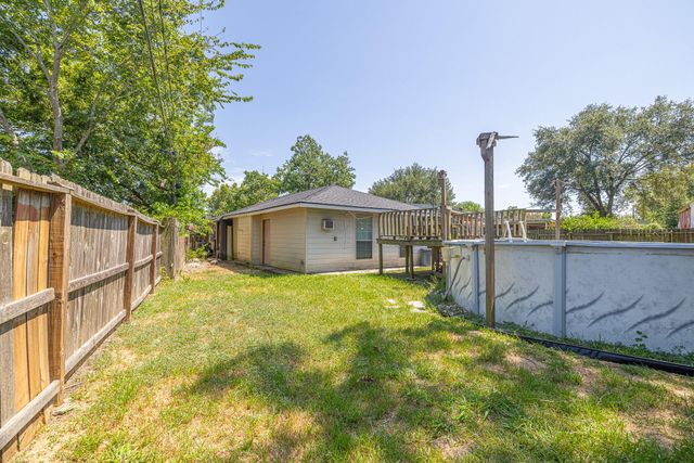 1806 Linda Lane, Pasadena, TX 77502