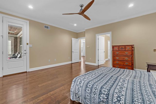 52 GREEN MEADOWS BLVD, Munford, TN 38004