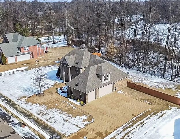 52 GREEN MEADOWS BLVD, Munford, TN 38004