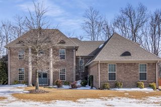 52 GREEN MEADOWS BLVD, Munford, TN 38004