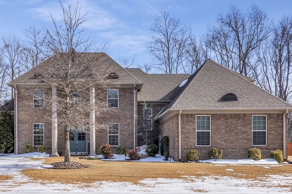 52 GREEN MEADOWS BLVD, Munford, TN 38004
