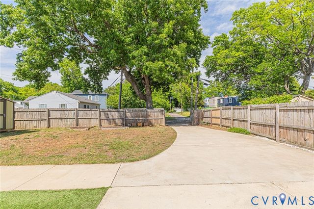 1433 Mechanicsville Tpke, Richmond, VA 23223