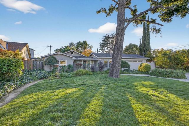 1100 Steinway Avenue, Campbell, CA 95008