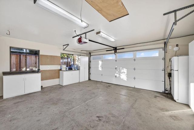 1100 Steinway Avenue, Campbell, CA 95008