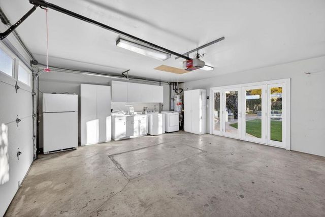 1100 Steinway Avenue, Campbell, CA 95008