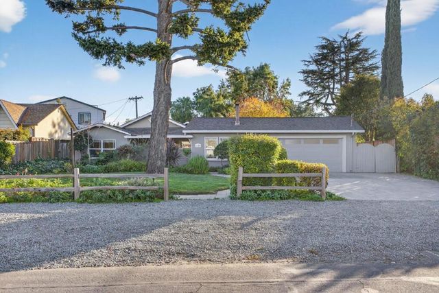 1100 Steinway Avenue, Campbell, CA 95008