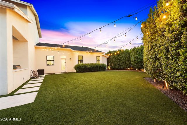 4838 E WELDON Avenue, Phoenix, AZ 85018