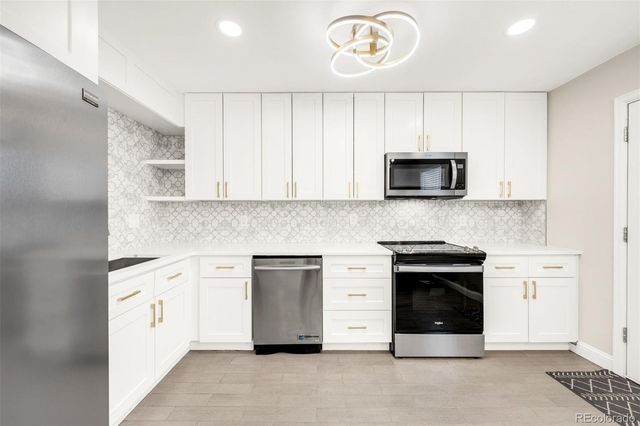 11524 Community Center Drive 24, Northglenn, CO 80233