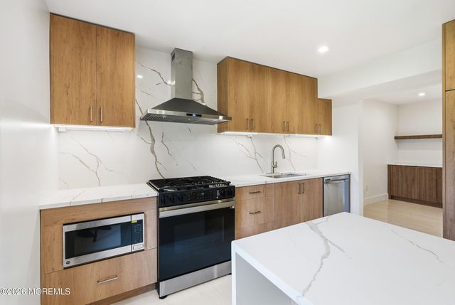 108 Neptune Avenue C, Deal, NJ 07723