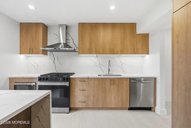 108 Neptune Avenue C, Deal, NJ 07723
