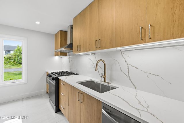 108 Neptune Avenue C, Deal, NJ 07723