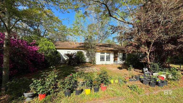 24601 Patterson Road, Robertsdale, AL 36567