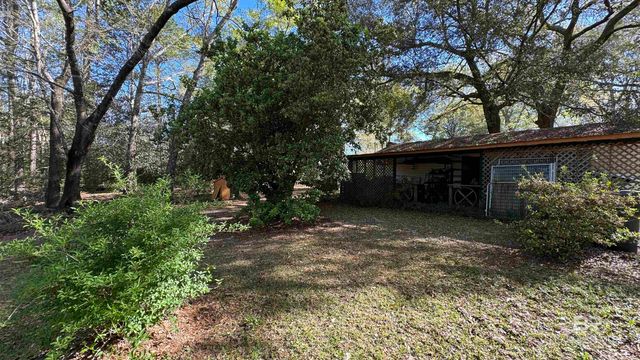 24601 Patterson Road, Robertsdale, AL 36567
