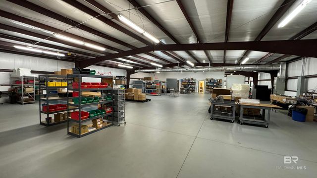 24601 Patterson Road, Robertsdale, AL 36567