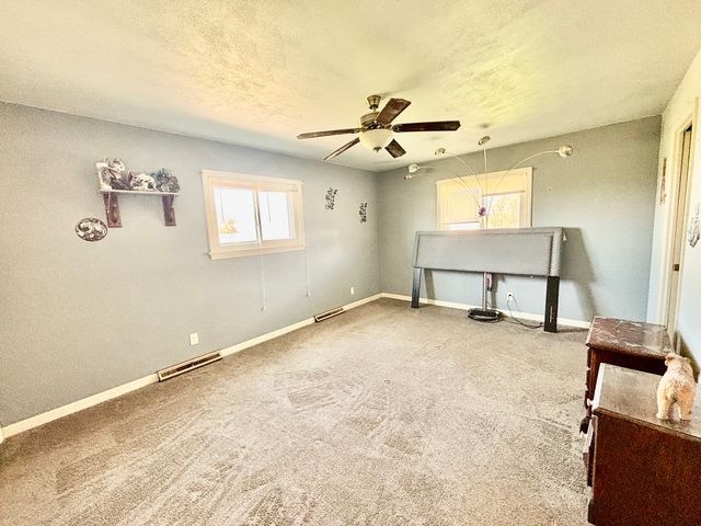 1240 S Appleton Road, Belvidere, IL 61008