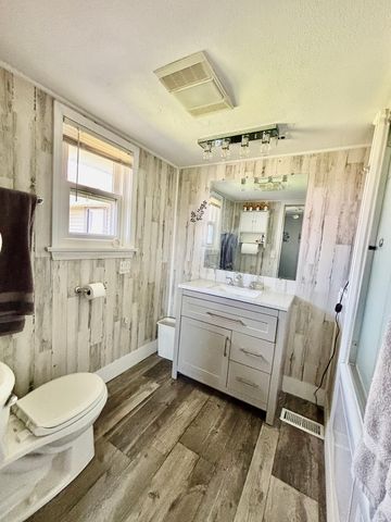 1240 S Appleton Road, Belvidere, IL 61008