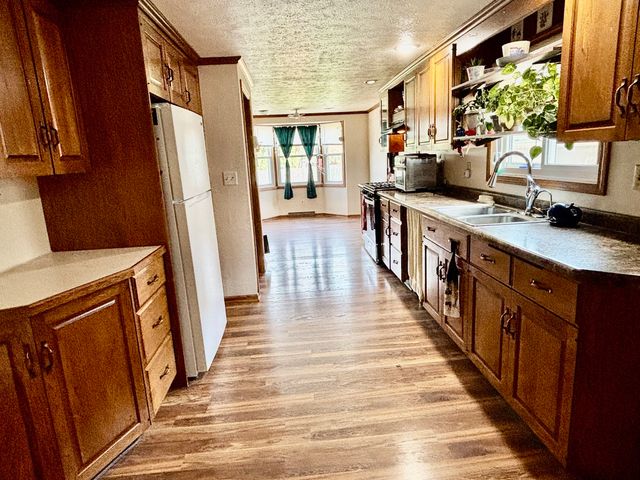 1240 S Appleton Road, Belvidere, IL 61008