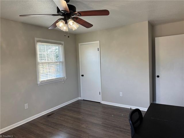 158 Betty Avenue, Mount Airy, NC 27030