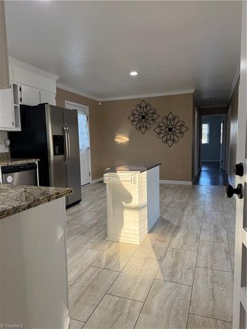 158 Betty Avenue, Mount Airy, NC 27030