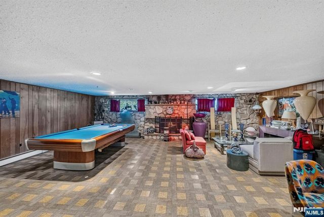 1230 Duncan Road, Fort Lee, NJ 07024