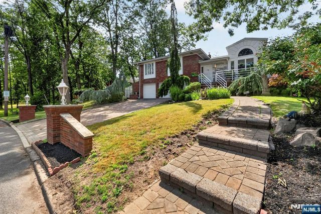 1230 Duncan Road, Fort Lee, NJ 07024