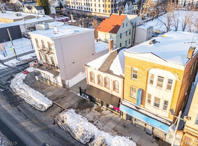 449 Orange St, Newark City, NJ 07107