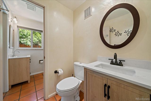 30 Circle Drive, Castle Rock, CO 80104