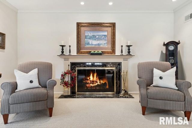 1570 N ACADEMY Street, Galesburg, IL 61401