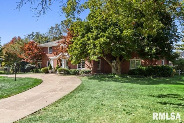 1570 N ACADEMY Street, Galesburg, IL 61401