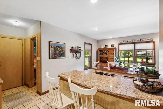 1570 N ACADEMY Street, Galesburg, IL 61401