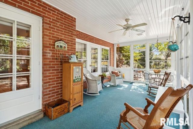 1570 N ACADEMY Street, Galesburg, IL 61401