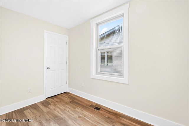 4218 Sherman Ave, Louisville, KY 40213