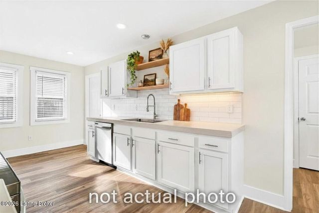 4218 Sherman Ave, Louisville, KY 40213