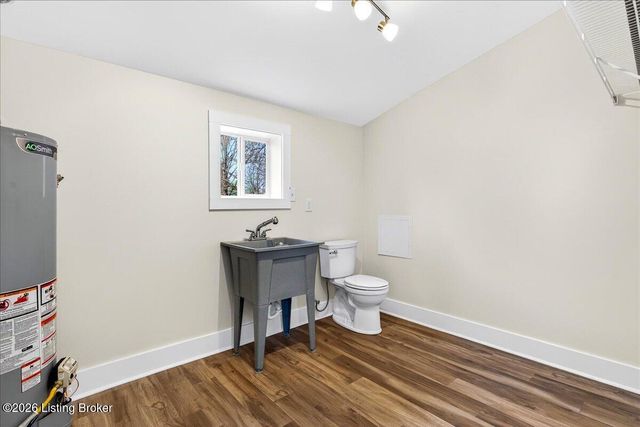 4218 Sherman Ave, Louisville, KY 40213