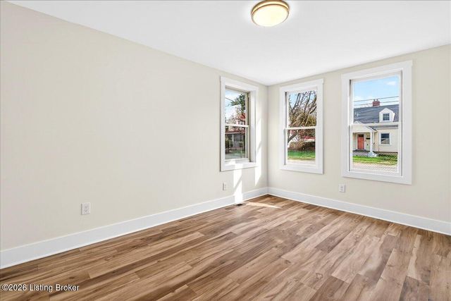 4218 Sherman Ave, Louisville, KY 40213