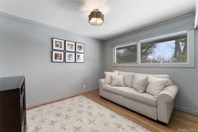 473 Winding Road N, Ardsley, NY 10502