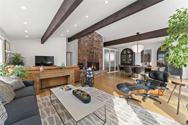 473 Winding Road N, Ardsley, NY 10502