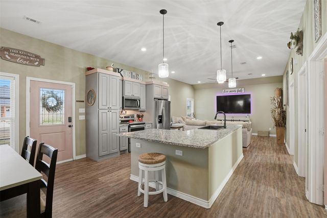 301 Rike Road, Mabank, TX 75147