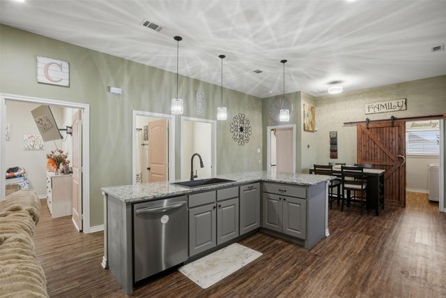 301 Rike Road, Mabank, TX 75147