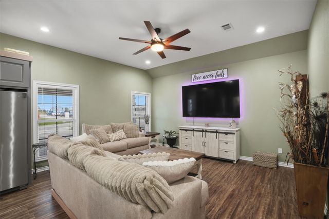 301 Rike Road, Mabank, TX 75147