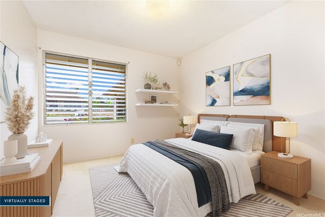 95-744 Hinalii Street, Mililani, HI 96789