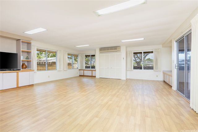 95-744 Hinalii Street, Mililani, HI 96789