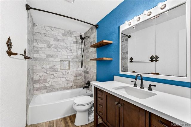 3161 Vantage Drive, Hudson, CO 80642