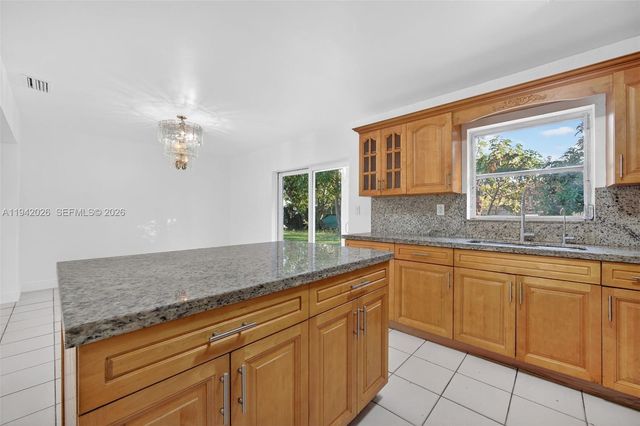 11000 SW 156th St, Miami, FL 33157