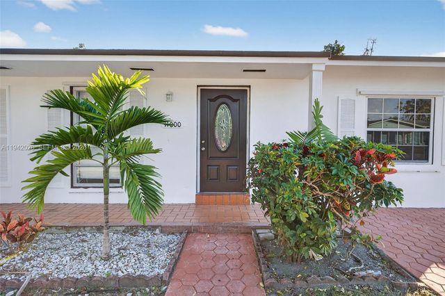 11000 SW 156th St, Miami, FL 33157