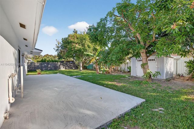 11000 SW 156th St, Miami, FL 33157